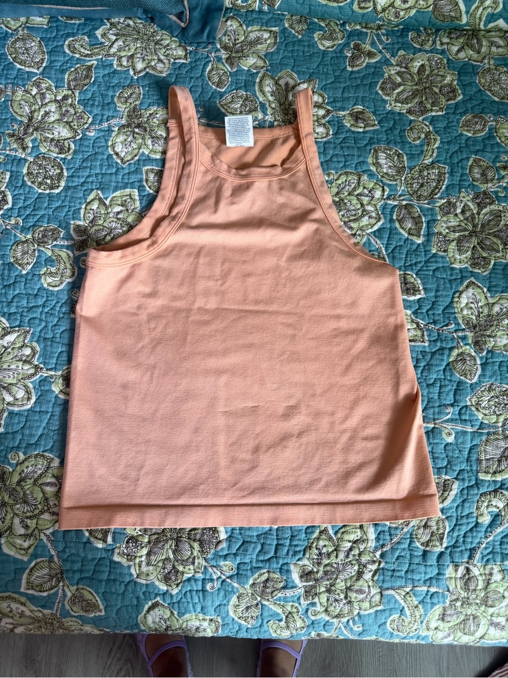 Women’s Peach Tank Top Sleeveless Scoop Neck